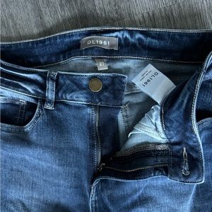 DL1961 DARK DENIM FLORENCE MIDRISE INTERSCULPT SKINNY SIZE 27 NEW WITHOUT TAGS